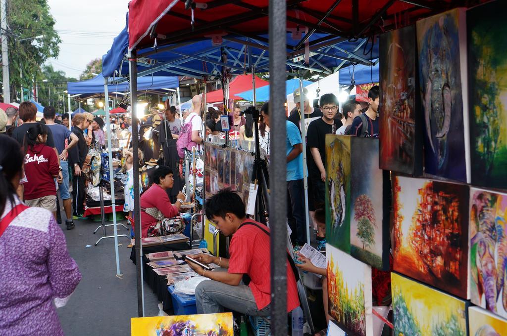 Walking Street Residence - Sha Extra Plus Chiang Mai Exteriör bild